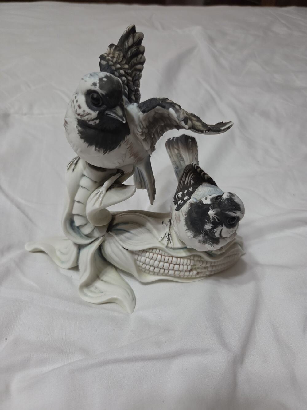 Vtg O'well Song Bird Figurine 2 Birds On A Corn Cob